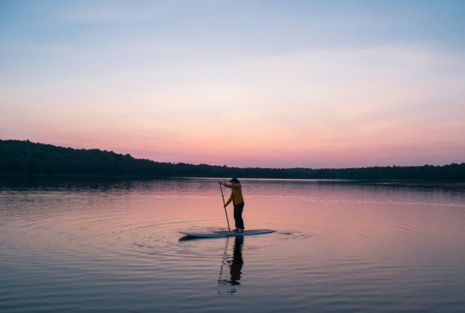 LQ_Blog_person-on-sup-paddle-board-in-sunset.png