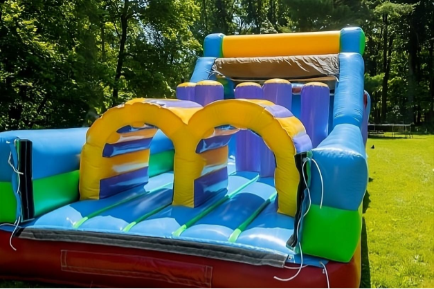 LetsQuip_Blog_bouncycastle_event_rental_compare_prices_2.png
