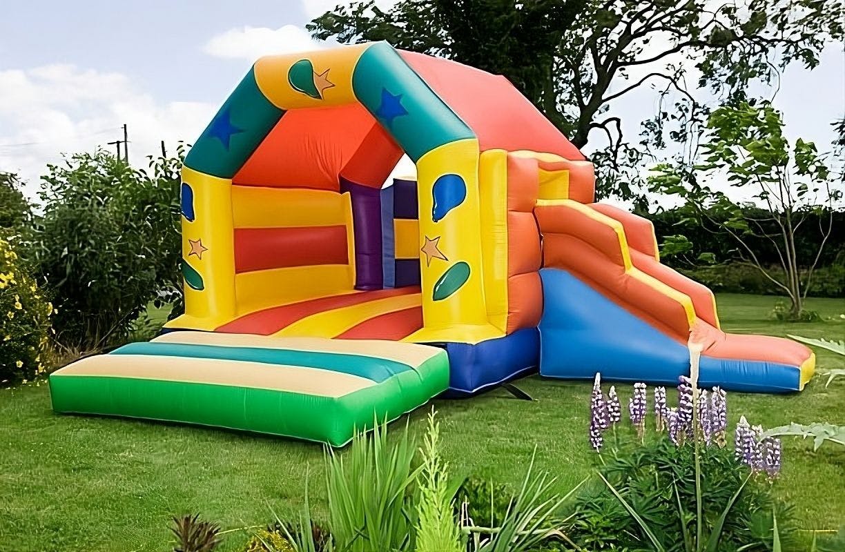 LetsQuip_Blog_bouncycastle_event_rental_compare_prices_3.png.jpeg