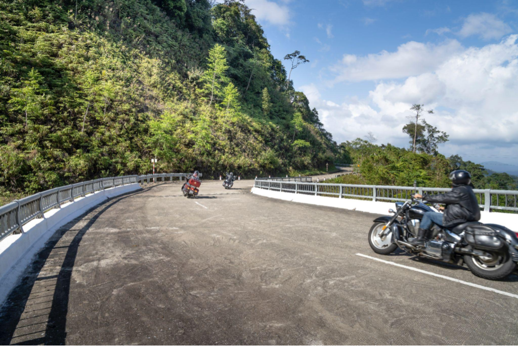 LetsQuip_Blog_rental_motorbike_thailand_roadtrip_1.png